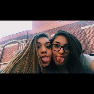 Meet your Posher, Ariana